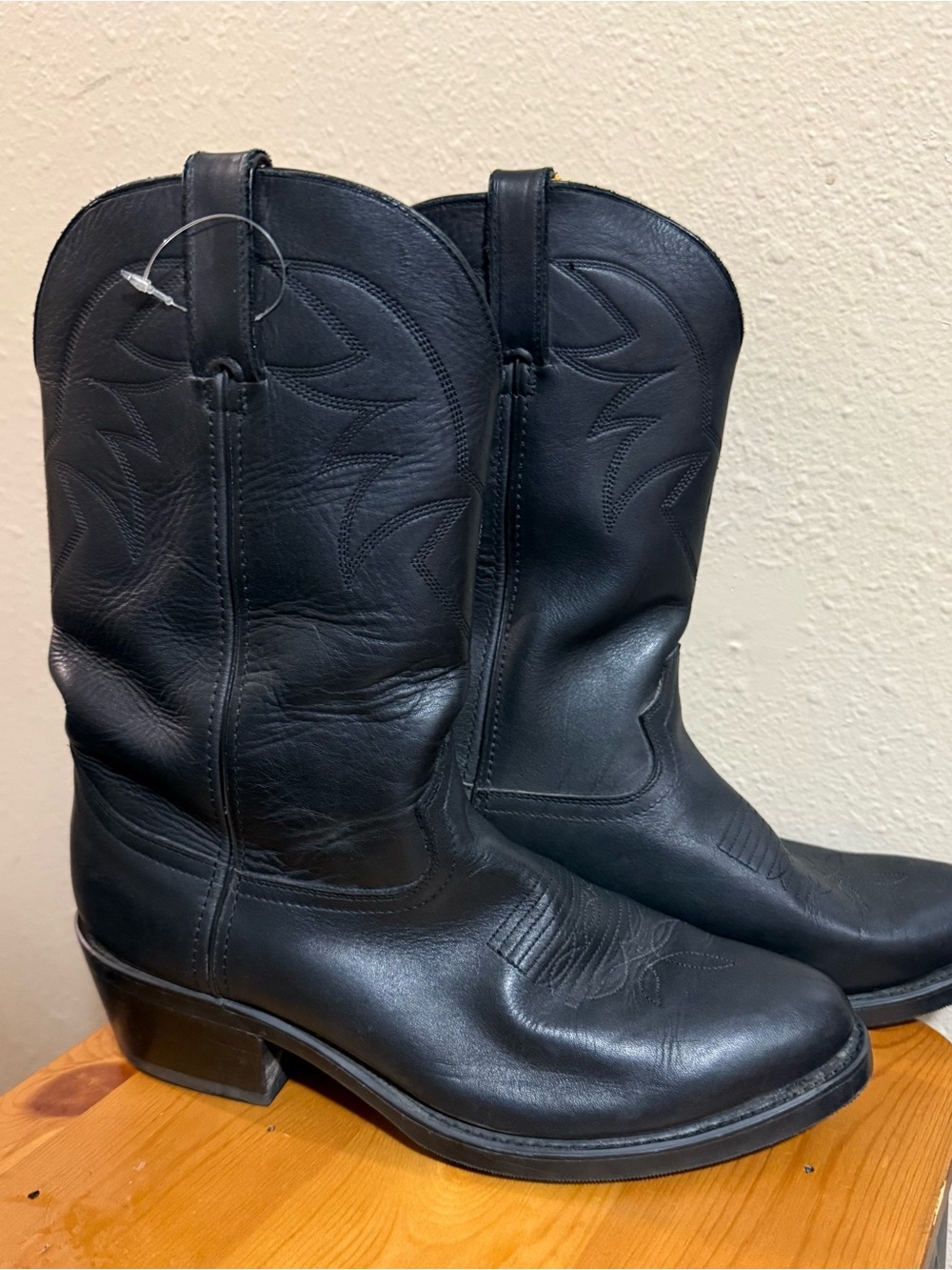 Durango Black Leather Western Boots - Classic Stitch Detail 10EE